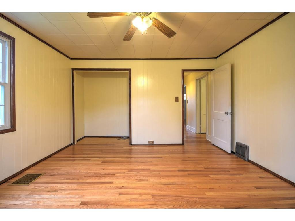 316 Colonial Heights Road Kingsport, TN 37663 - Photo 27 of 36 Photo 27