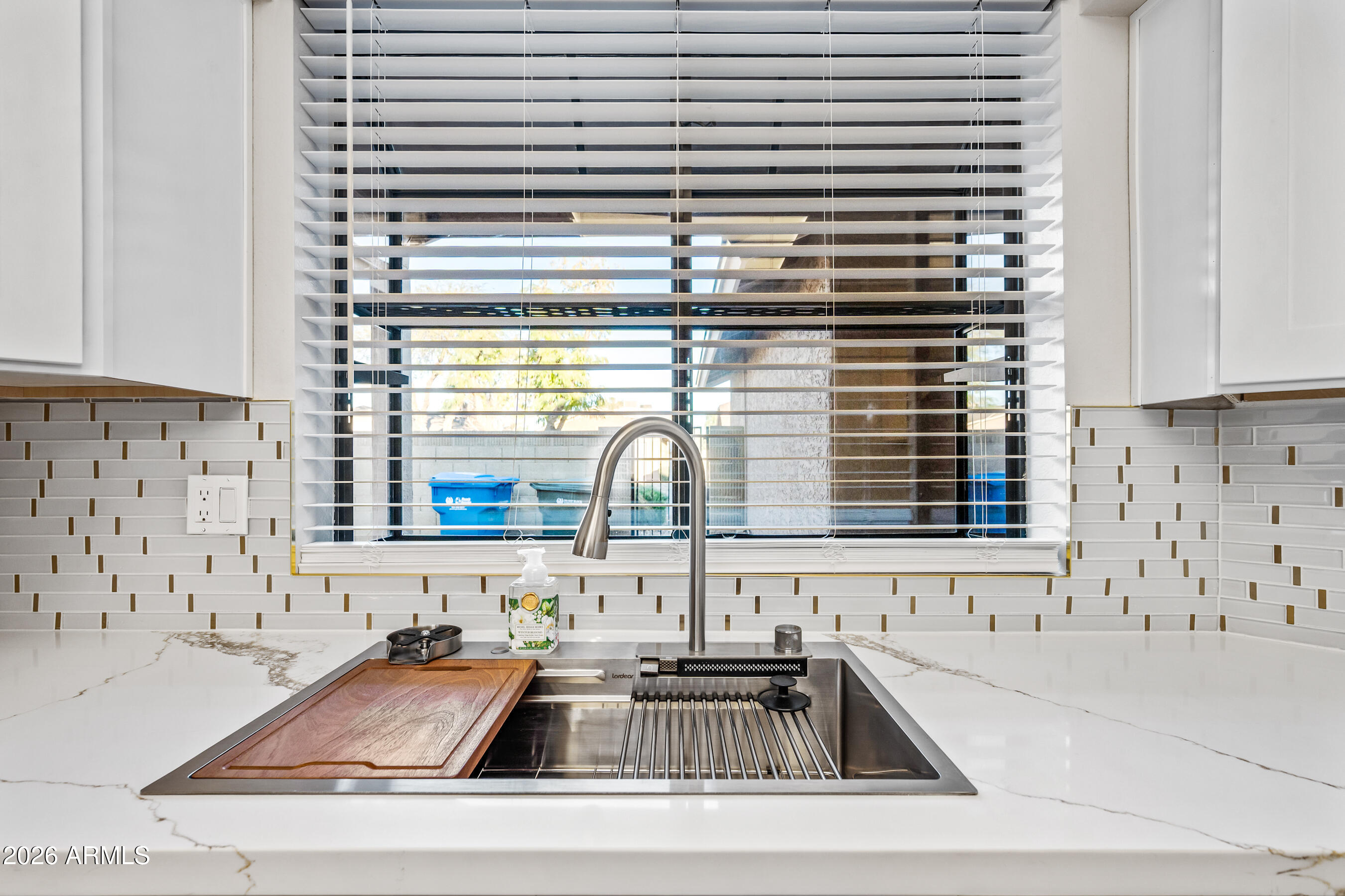 12846 South 50th Way Phoenix, AZ 85044 - Photo 2 of 30 16-12846S50W-ocupix-