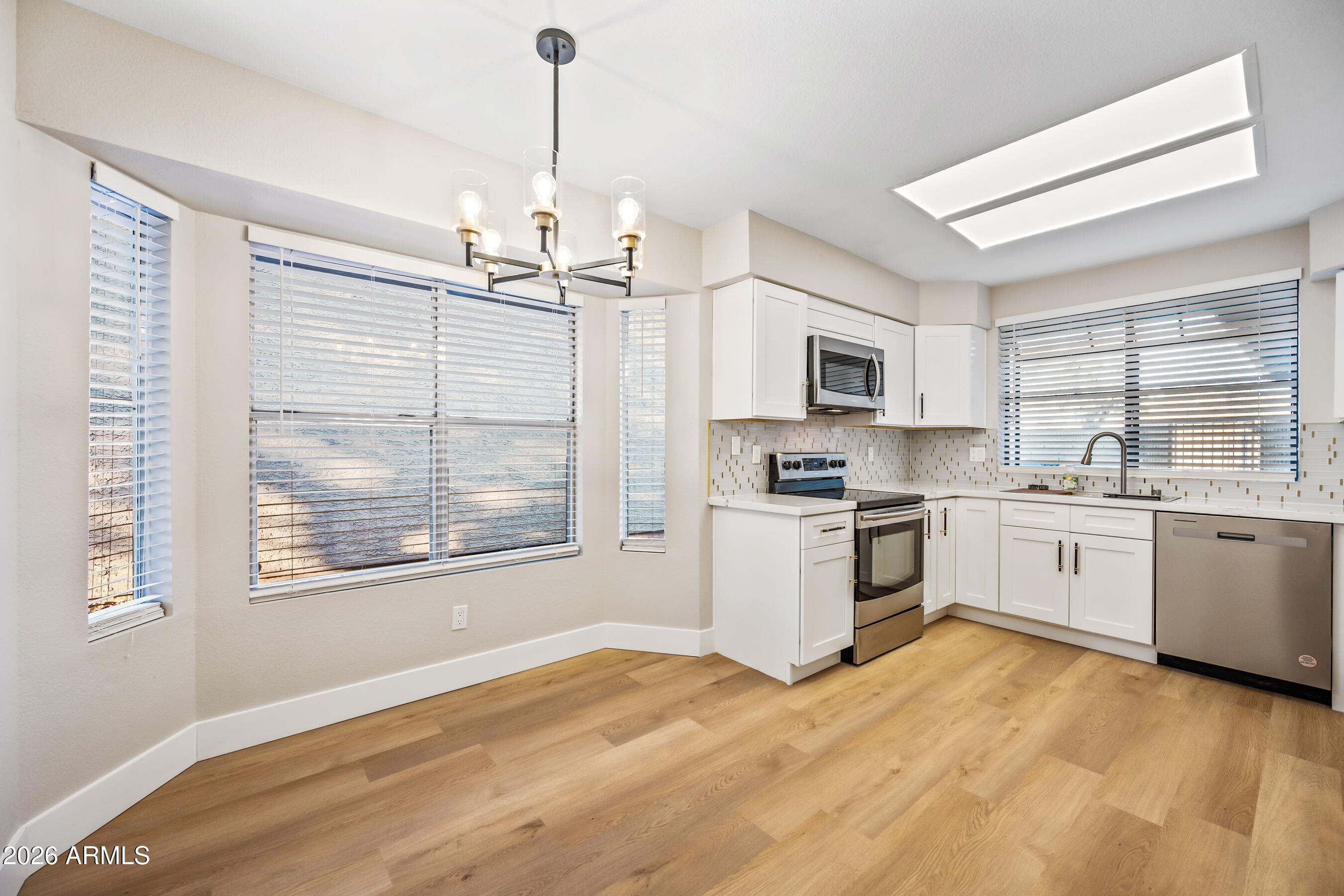 12846 South 50th Way Phoenix, AZ 85044 - Photo 6 of 30 13-12846S50W-ocupix-