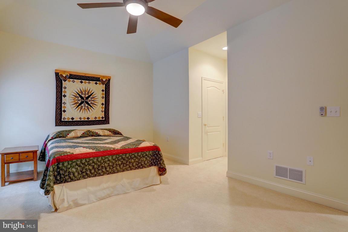 1885 Speedwell Road Lancaster, PA 17601 - Photo 22 of 26 Gallery Image 22