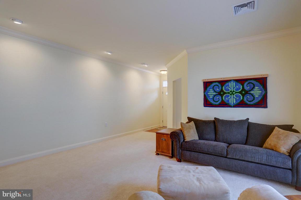 1885 Speedwell Road Lancaster, PA 17601 - Photo 8 of 26 Gallery Image 8
