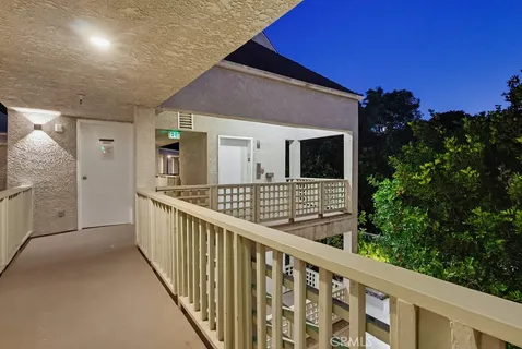 $598,000 | 1450 Brett Place, Unit 305, San Pedro, CA 90732