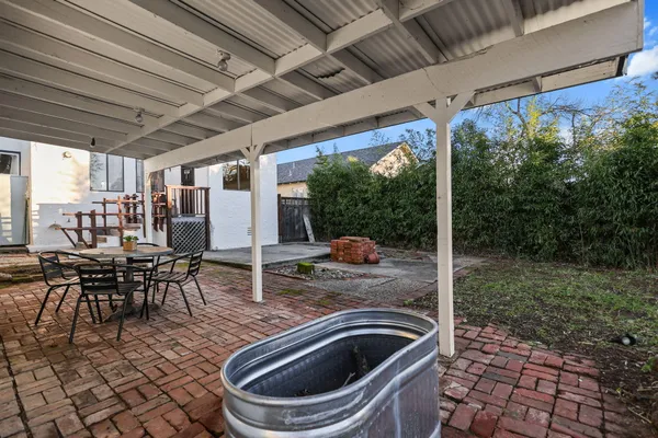 $308,000 | 2343 North Street, Redding, CA 96001