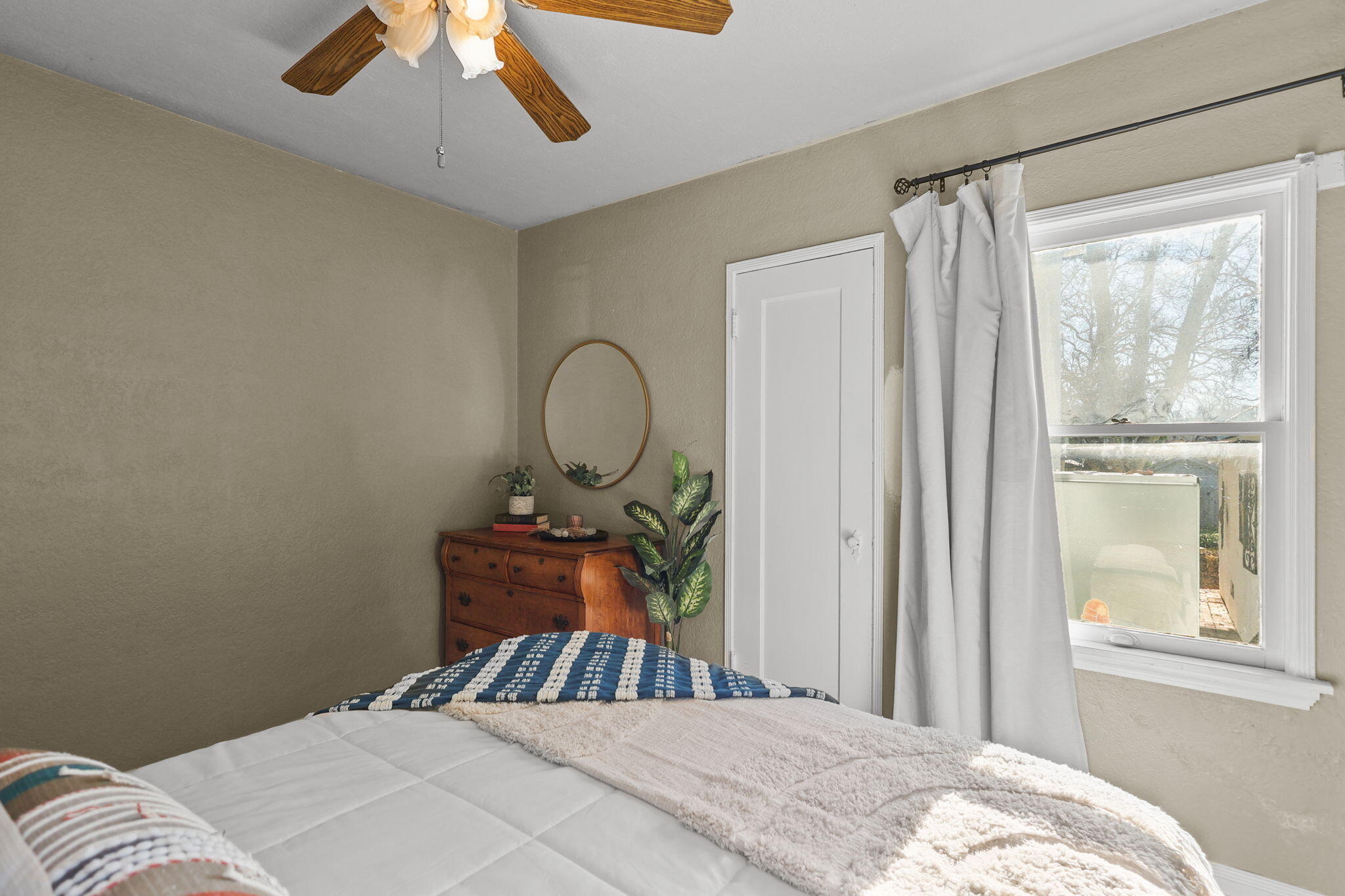 2343 North Street Redding, CA 96001 - Photo 48 of 93 Bedroom #2