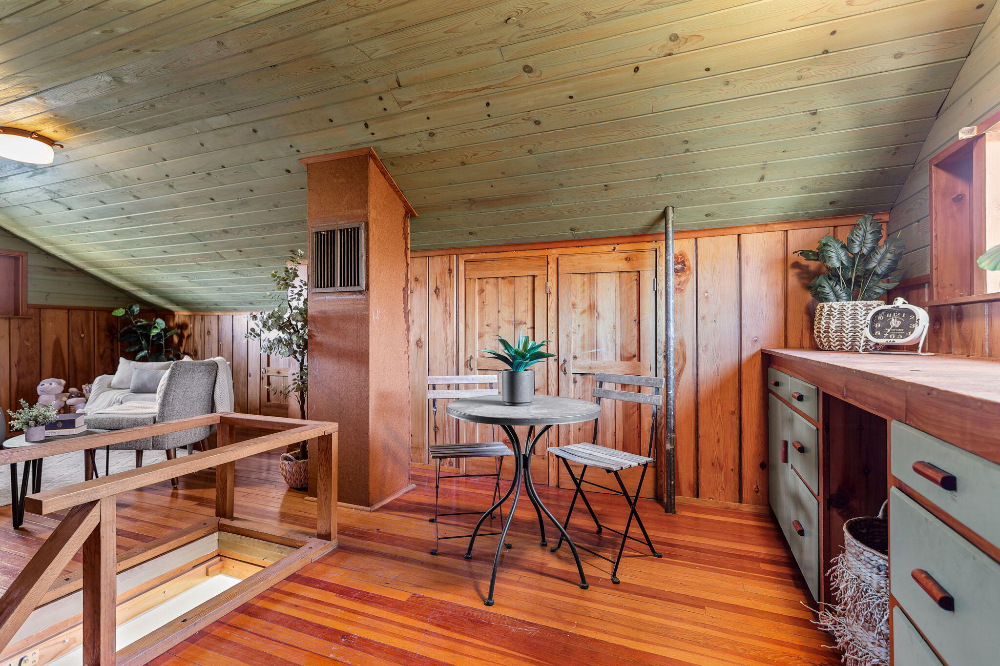 2343 North Street Redding, CA 96001 - Photo 58 of 93 Bonus Loft
