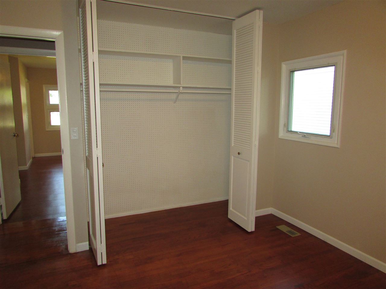 5012 York Road South Bend, IN 46614 - Photo 23 of 29 Gallery Image 23