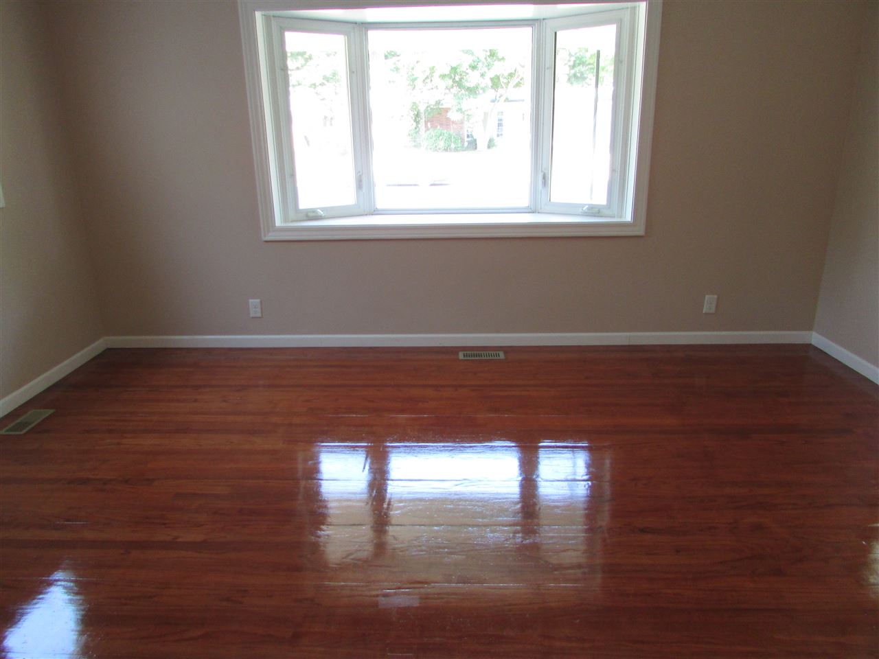 5012 York Road South Bend, IN 46614 - Photo 28 of 29 Gallery Image 28