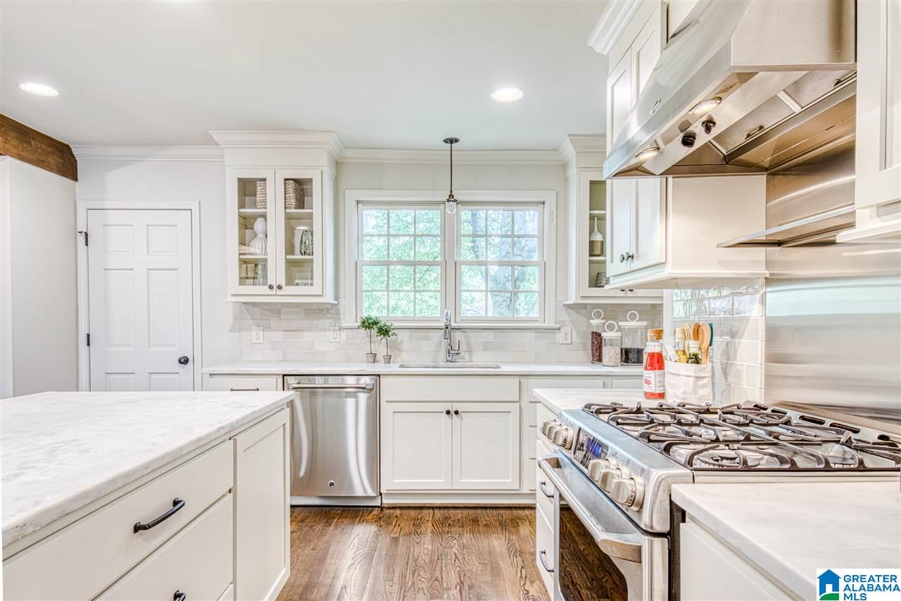 803 Wingate Circle Birmingham, AL 35209 - Photo 18 of 50