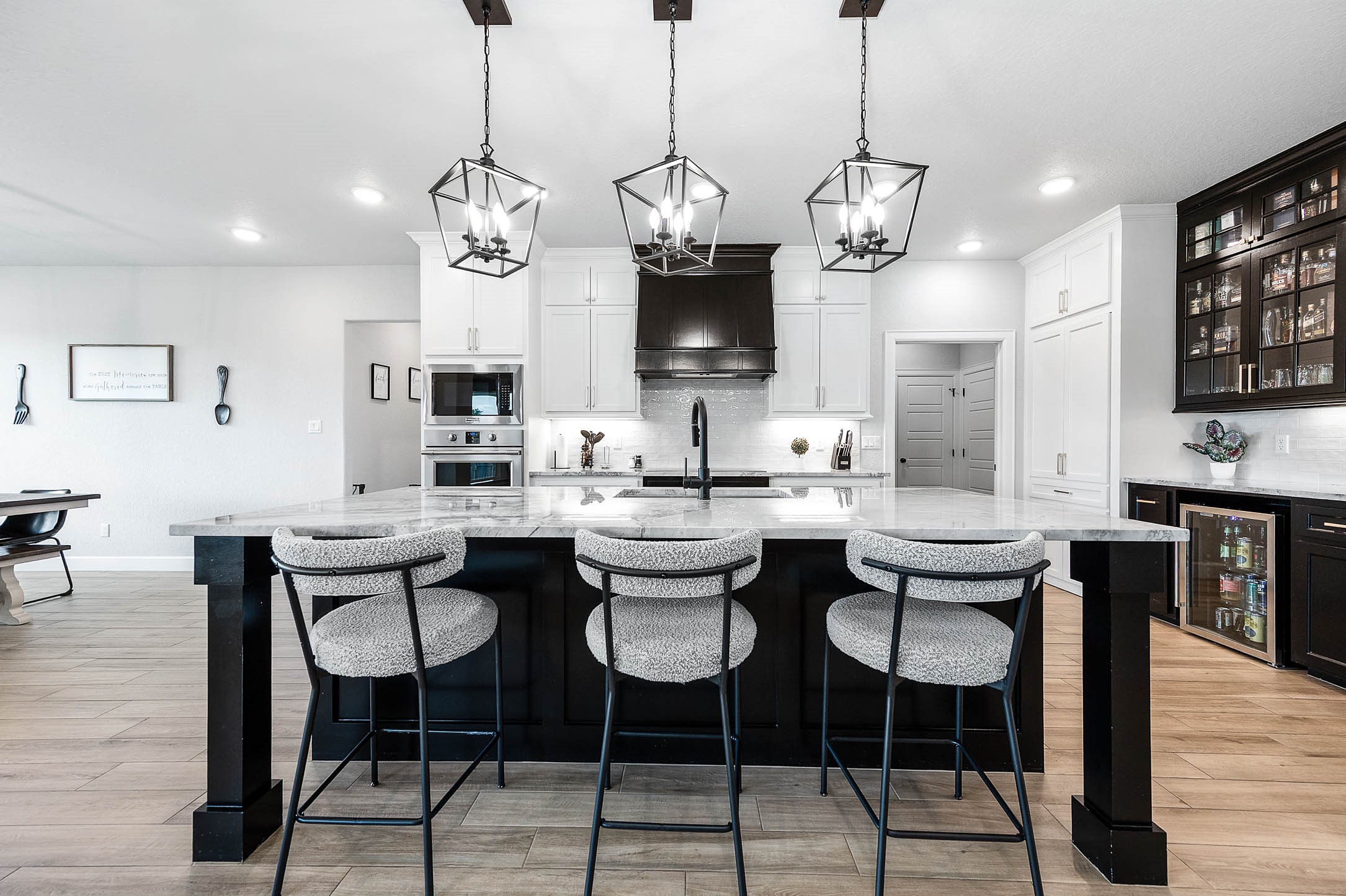 800 Greystone Lane Angleton, TX 77515 - Photo 19 of 49 a view of a dining room with furniture