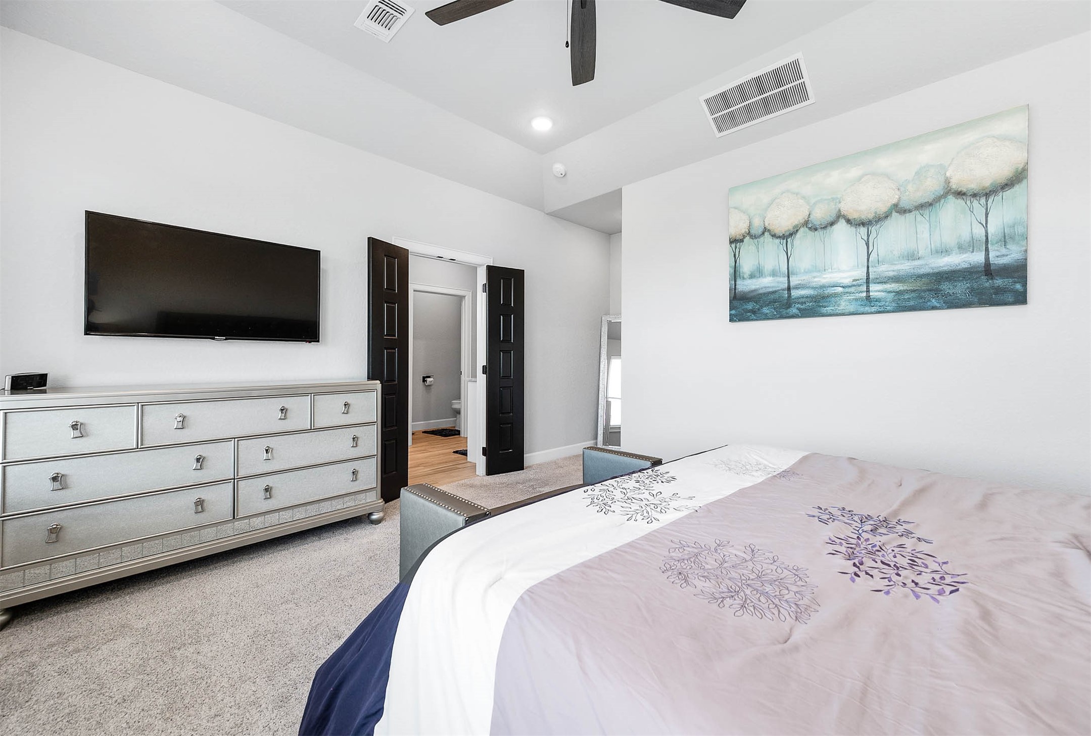 800 Greystone Lane Angleton, TX 77515 - Photo 24 of 49 Primary Bedroom