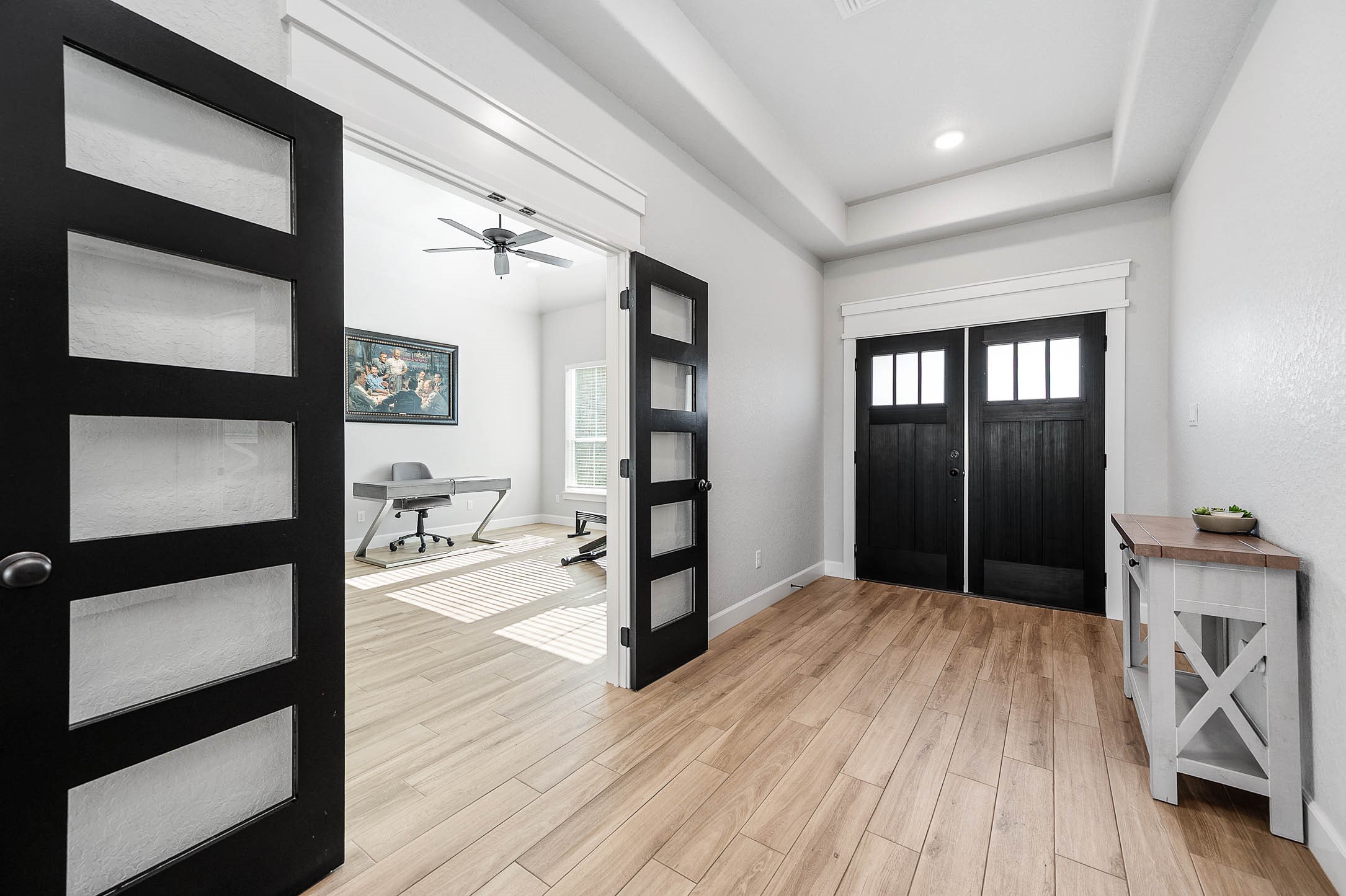 800 Greystone Lane Angleton, TX 77515 - Photo 5 of 49 Entry