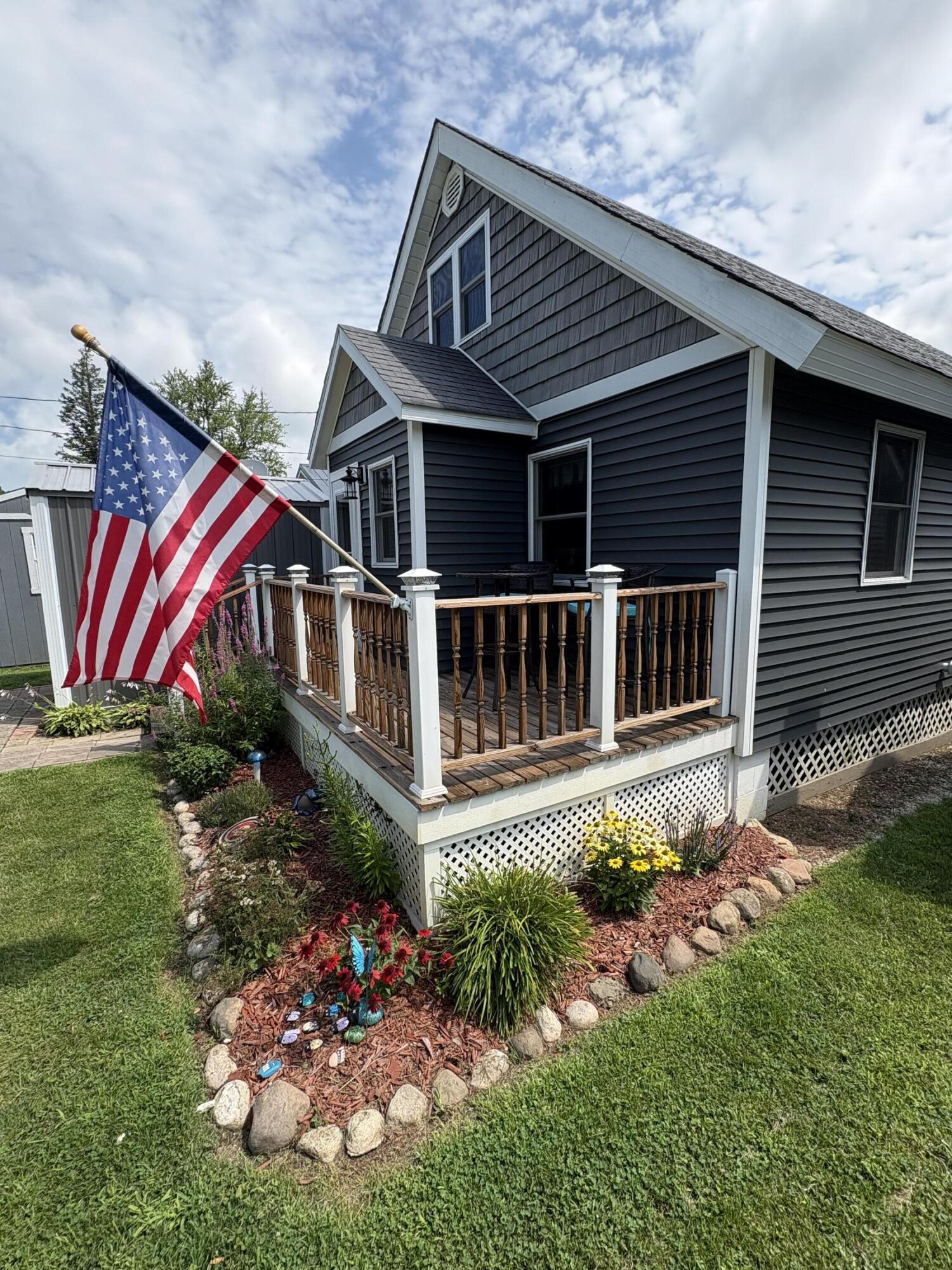 58911 Long Lake Road Colon, MI 49040 - Photo 2 of 32 IMG_1889