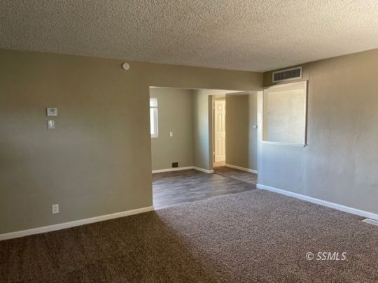235 West Alene Avenue Ridgecrest, CA 93555 - Photo 5 of 13