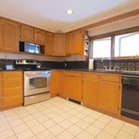 11 Ridge Lane Lynn, MA 01904 - Photo 5 of 20