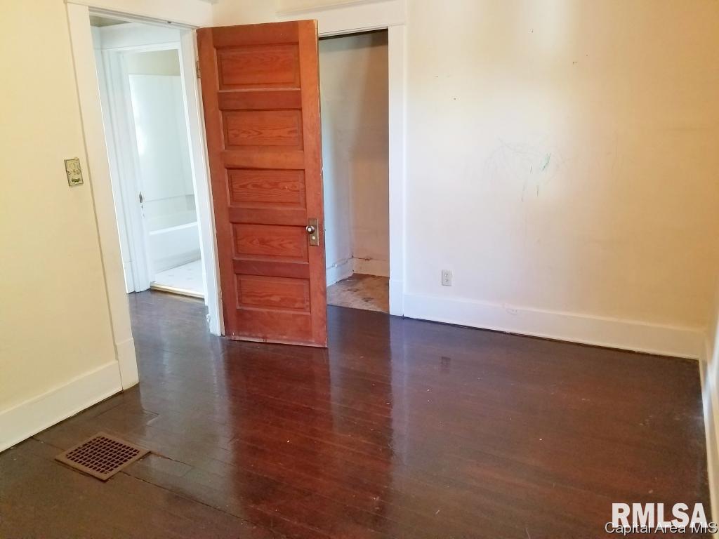 2245 South 11th Street Springfield, IL 62703 - Photo 15 of 23