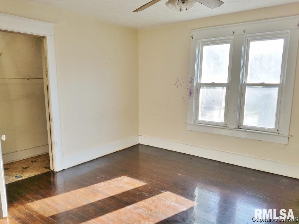 2245 South 11th Street Springfield, IL 62703 - Photo 18 of 23