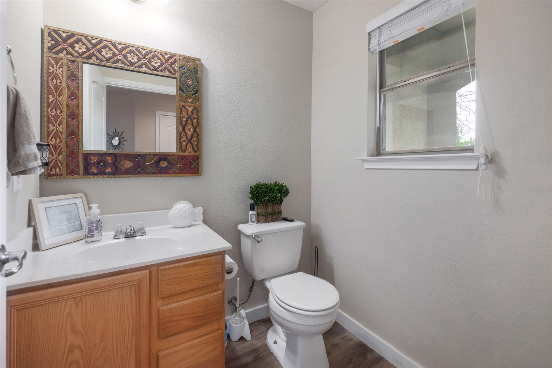 5307 Viewpoint Drive Austin, TX 78744 - Photo 14 of 29