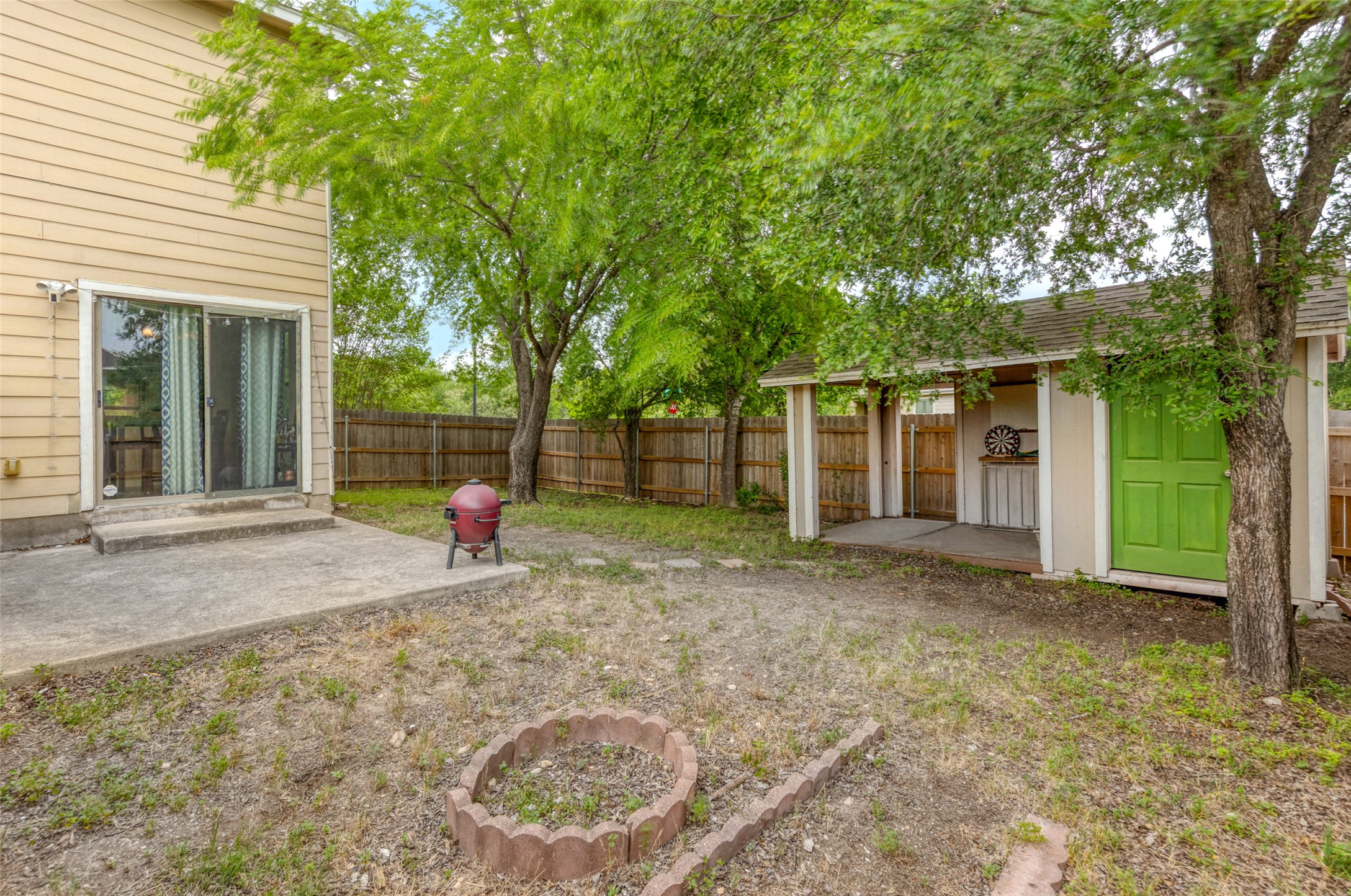 5307 Viewpoint Drive Austin, TX 78744 - Photo 24 of 29