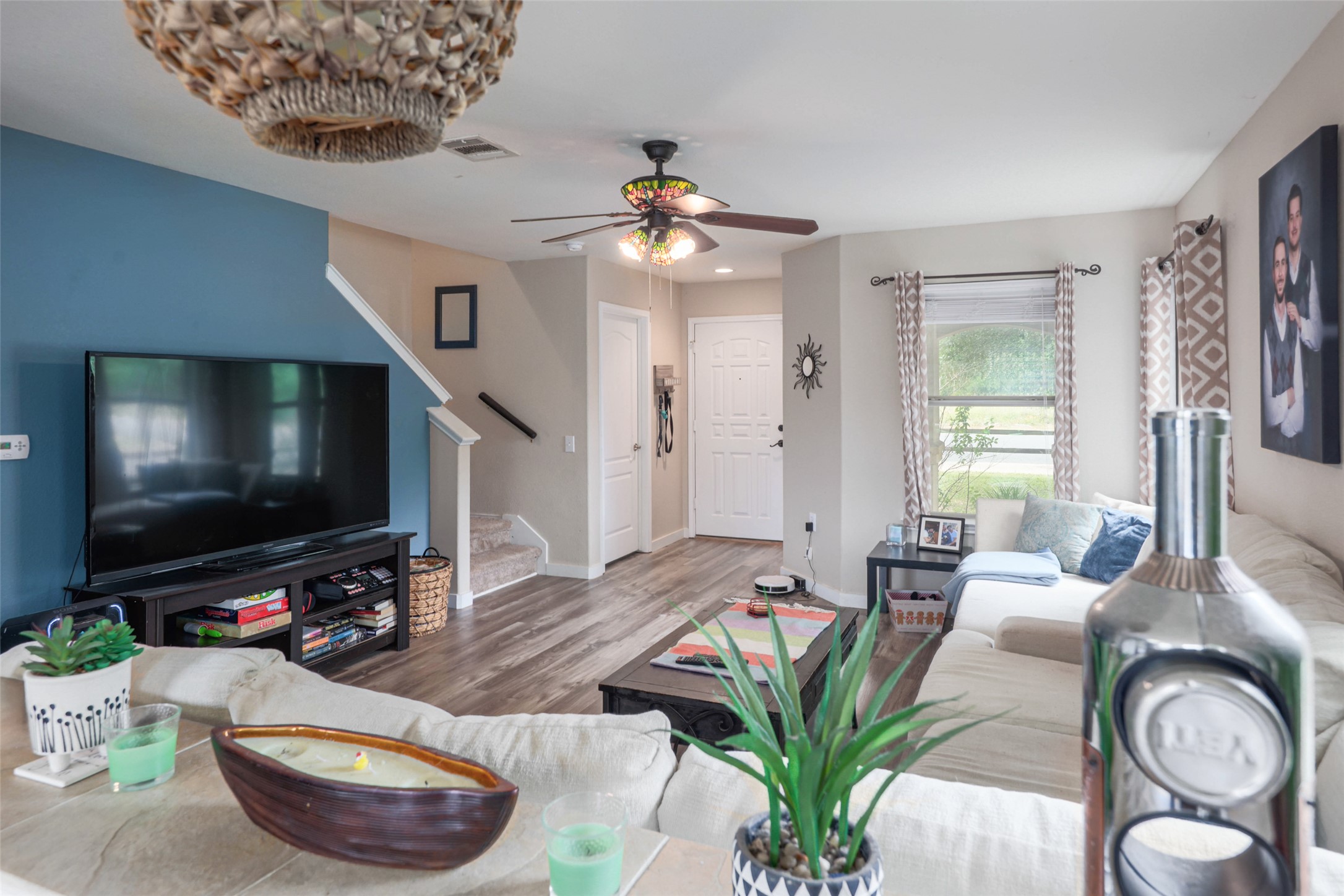 5307 Viewpoint Drive Austin, TX 78744 - Photo 6 of 29