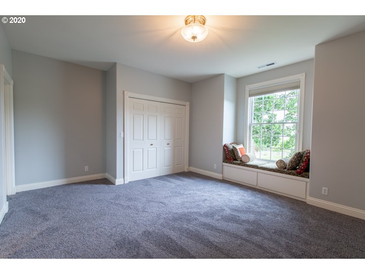 12900 Beck Road Dallas, OR 97338 - Photo 18 of 32