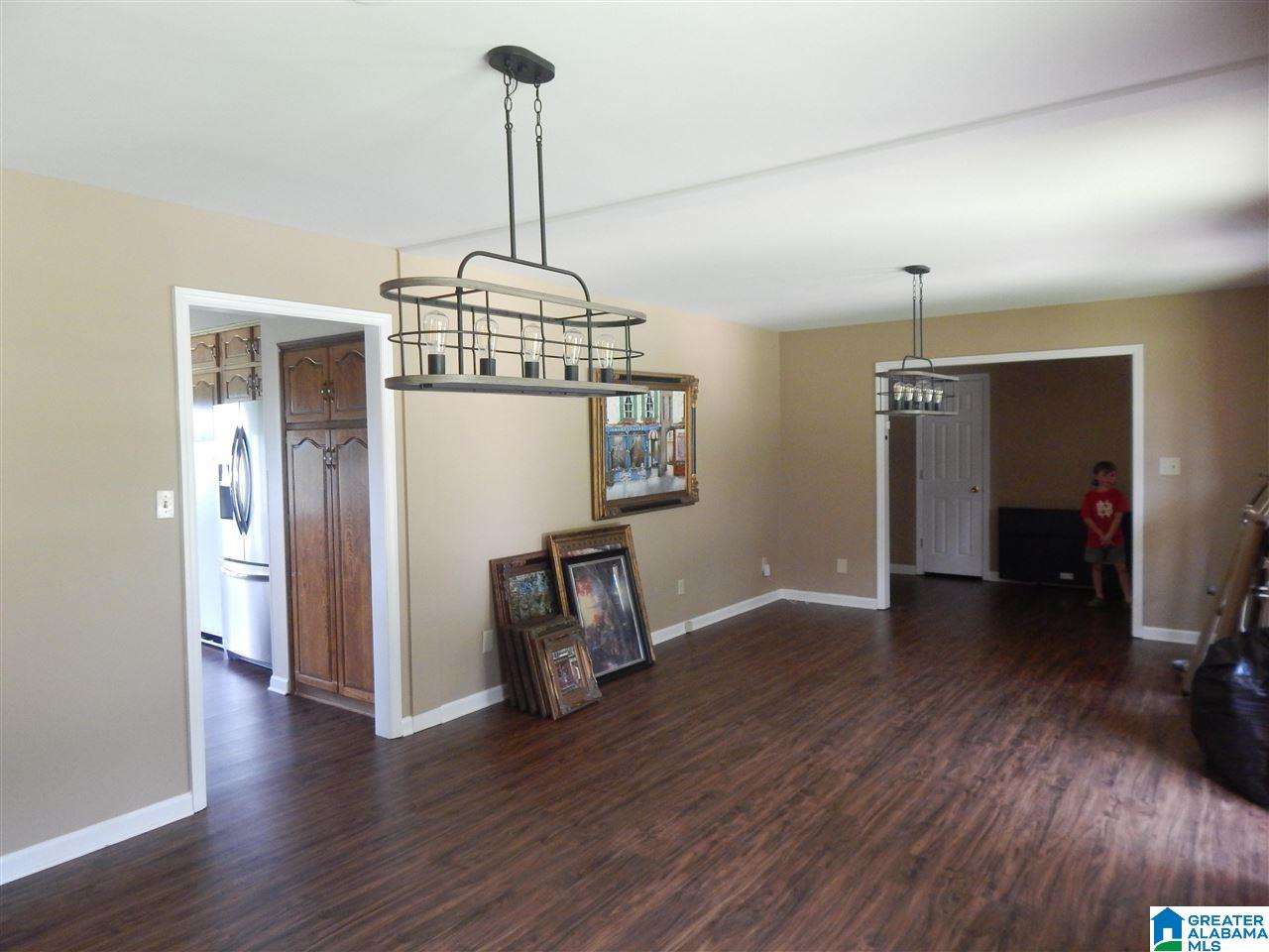 1940 4th Avenue Southwest Bessemer, AL 35022 - Photo 4 of 37