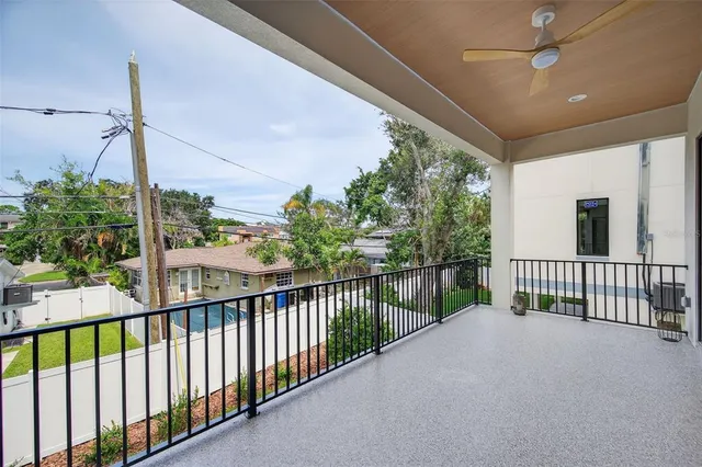 $1,295,000 | 1935 Shore Acres Boulevard Northeast, St. Petersburg, FL 33703