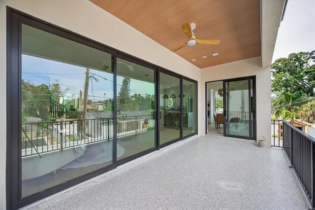 $1,295,000 | 1935 Shore Acres Boulevard Northeast, St. Petersburg, FL 33703