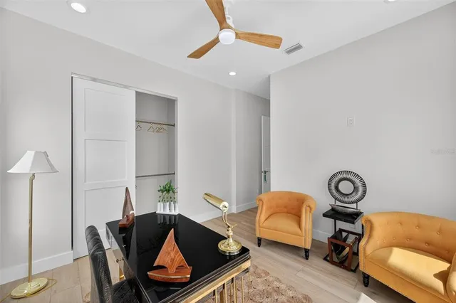 $1,295,000 | 1935 Shore Acres Boulevard Northeast, St. Petersburg, FL 33703