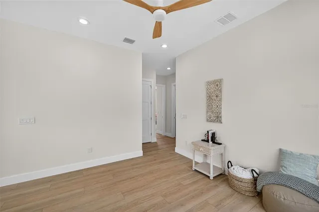 $1,295,000 | 1935 Shore Acres Boulevard Northeast, St. Petersburg, FL 33703