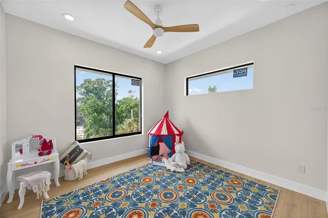 $1,295,000 | 1935 Shore Acres Boulevard Northeast, St. Petersburg, FL 33703