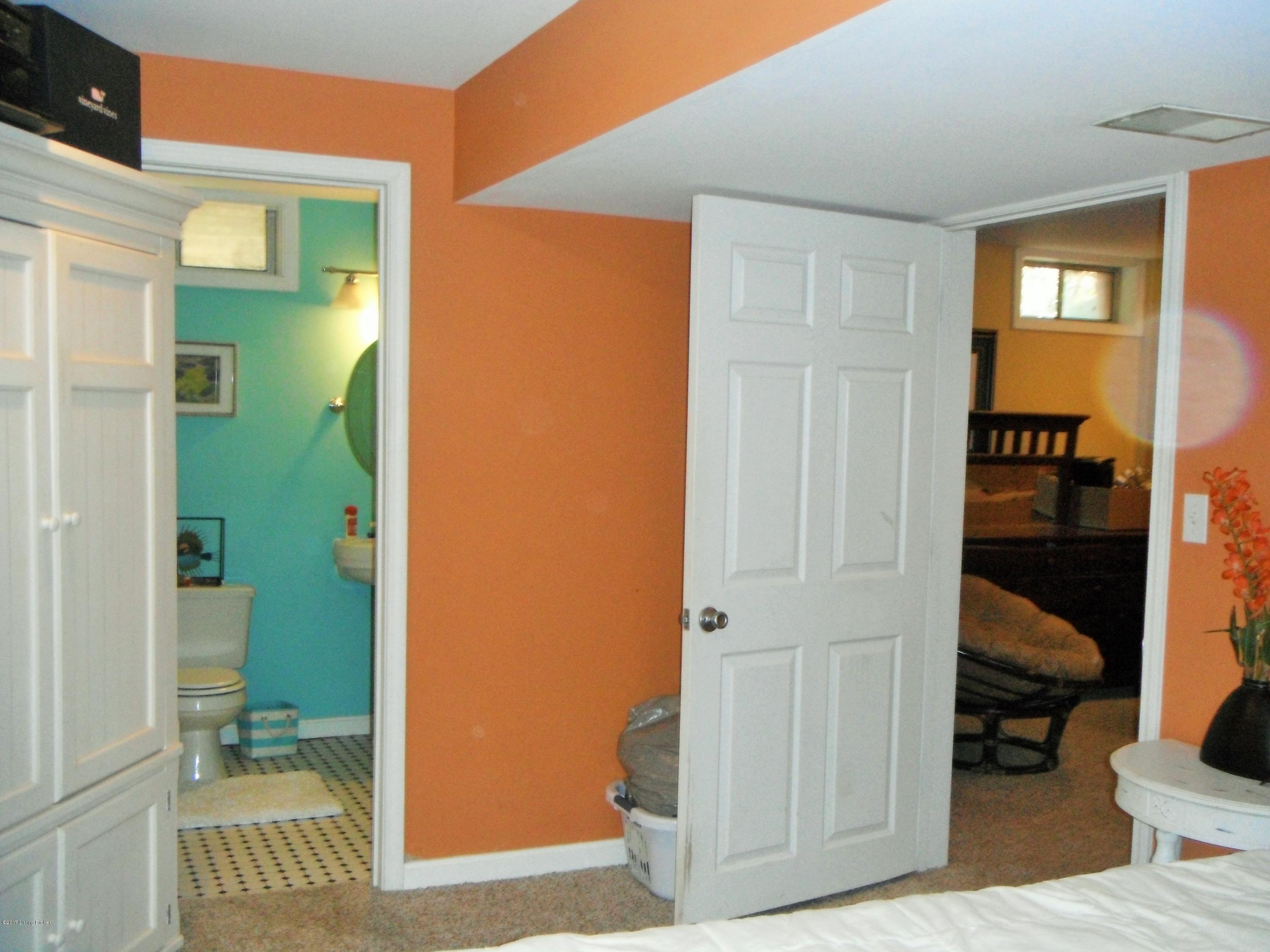 1303 Autumn Ridge Road Louisville, KY 40242 - Photo 33 of 33 DSCF0958