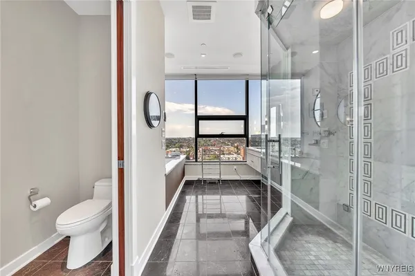 $1,550,000 | 200 Delaware Avenue, Unit 1501, Buffalo, NY 14202