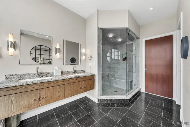 $1,550,000 | 200 Delaware Avenue, Unit 1501, Buffalo, NY 14202