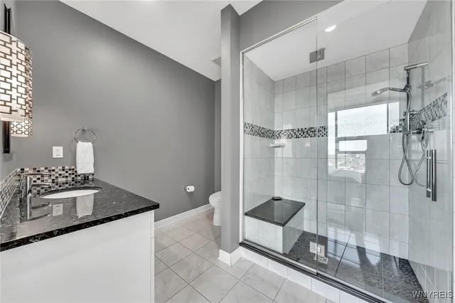 $1,550,000 | 200 Delaware Avenue, Unit 1501, Buffalo, NY 14202