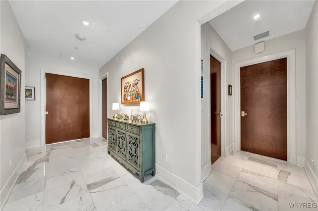 $1,550,000 | 200 Delaware Avenue, Unit 1501, Buffalo, NY 14202