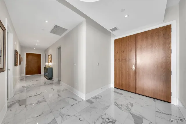 $1,550,000 | 200 Delaware Avenue, Unit 1501, Buffalo, NY 14202