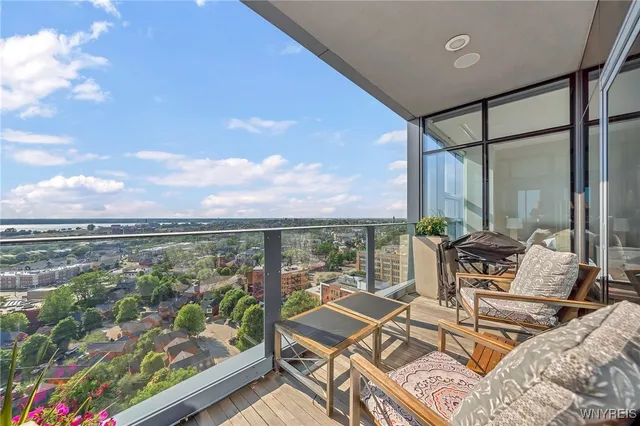 $1,550,000 | 200 Delaware Avenue, Unit 1501, Buffalo, NY 14202