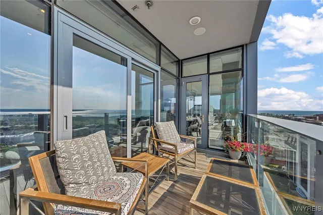 $1,550,000 | 200 Delaware Avenue, Unit 1501, Buffalo, NY 14202