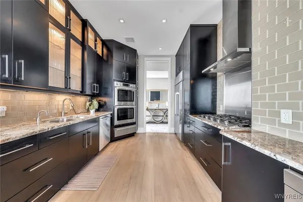 $1,550,000 | 200 Delaware Avenue, Unit 1501, Buffalo, NY 14202