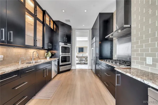 $1,550,000 | 200 Delaware Avenue, Unit 1501, Buffalo, NY 14202