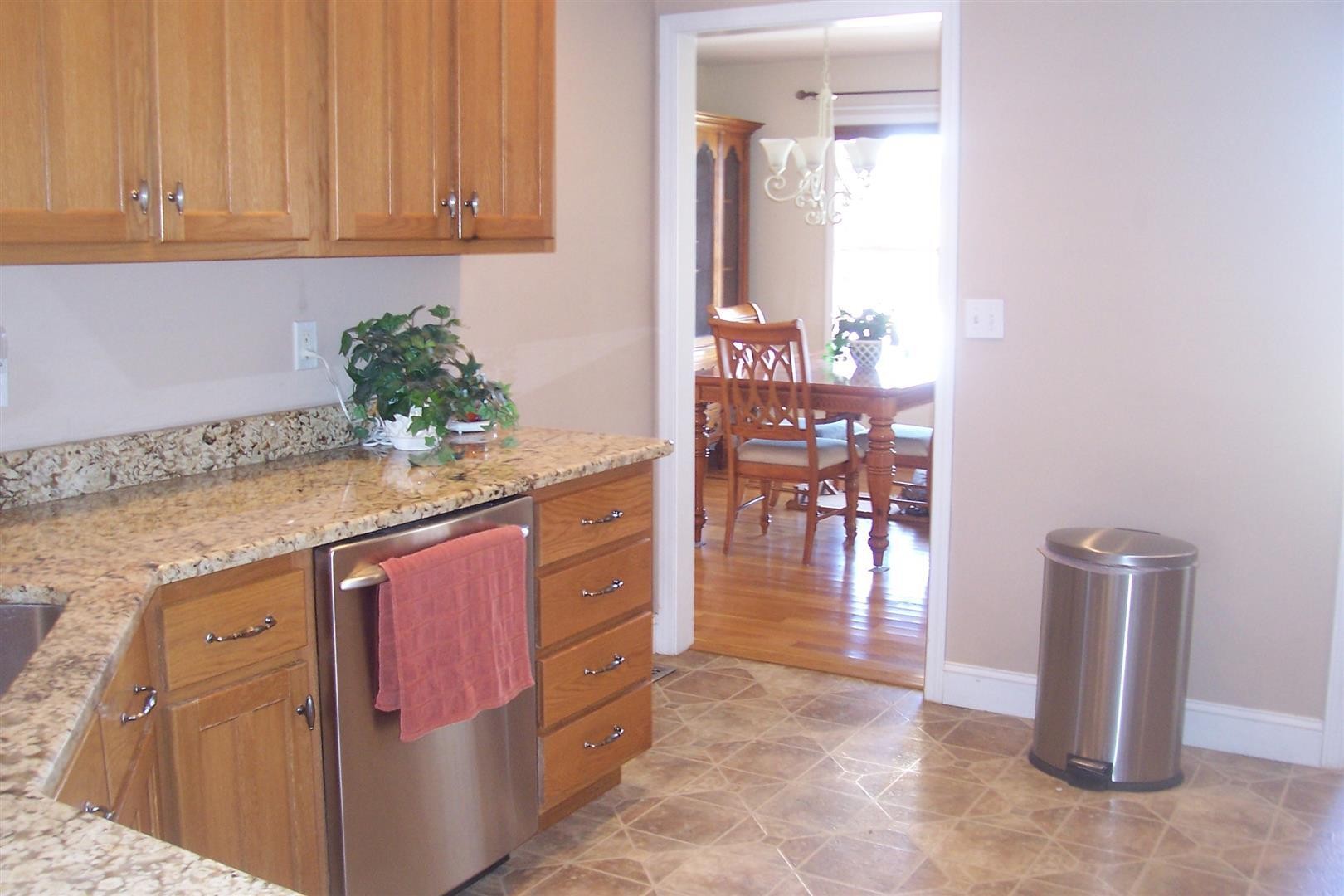 1409 Robert Ridge Road Sevierville, TN 37862 - Photo 4 of 46