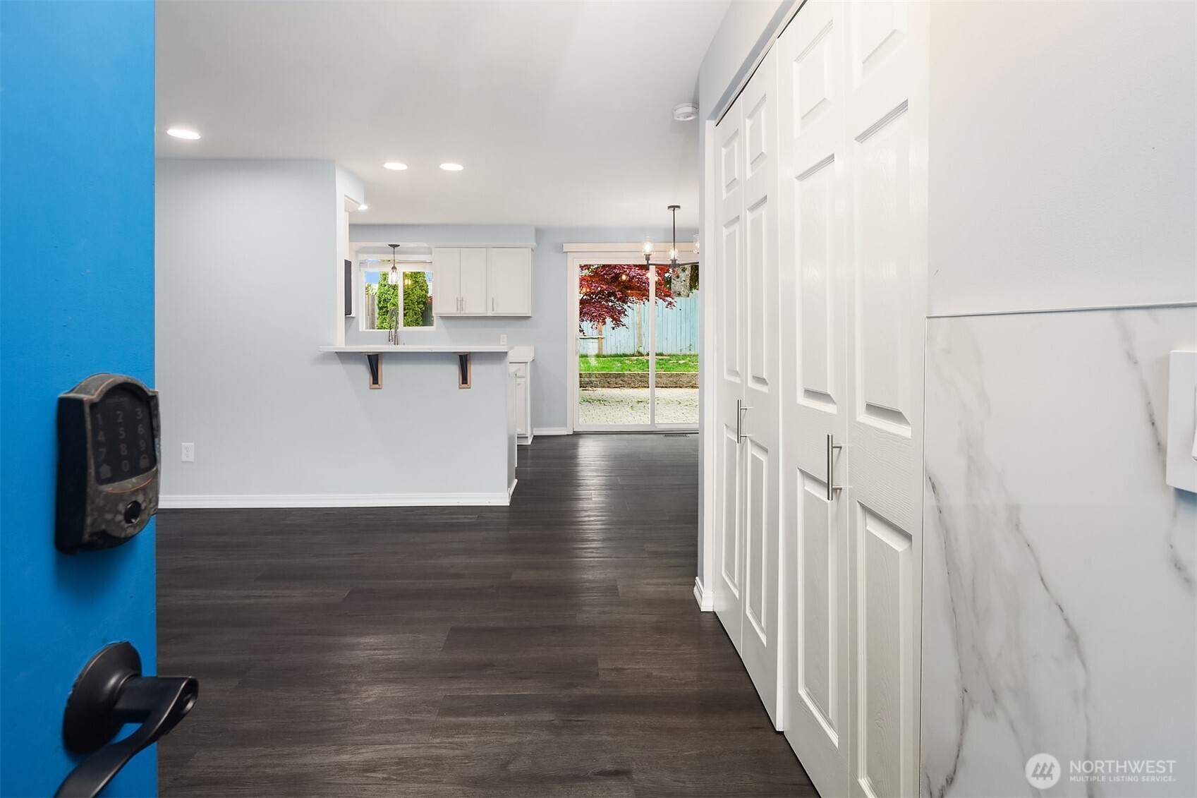 6208 Sycamore Place Everett, WA 98203 - Photo 9 of 30