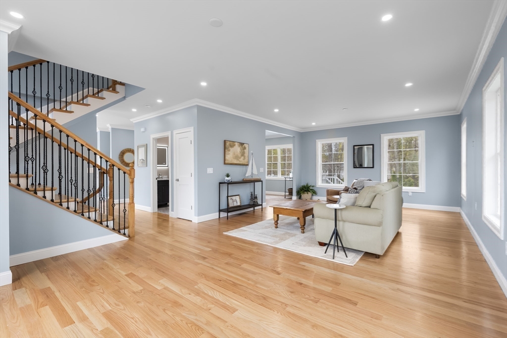 24 Marion Street Walpole, MA 02081 - Photo 14 of 41