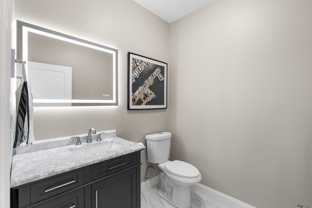 24 Marion Street Walpole, MA 02081 - Photo 16 of 41