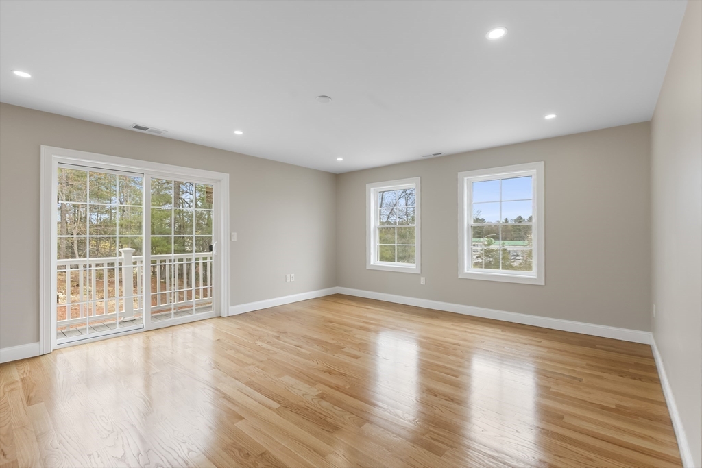 24 Marion Street Walpole, MA 02081 - Photo 18 of 41