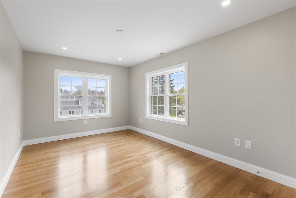 24 Marion Street Walpole, MA 02081 - Photo 24 of 41