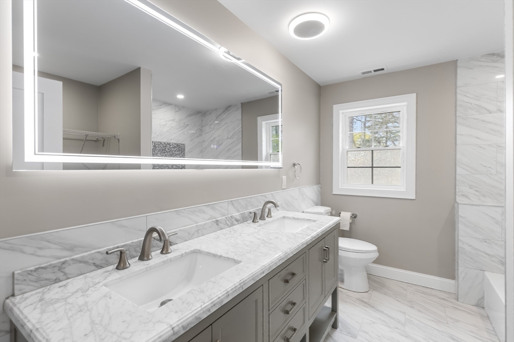 24 Marion Street Walpole, MA 02081 - Photo 25 of 41