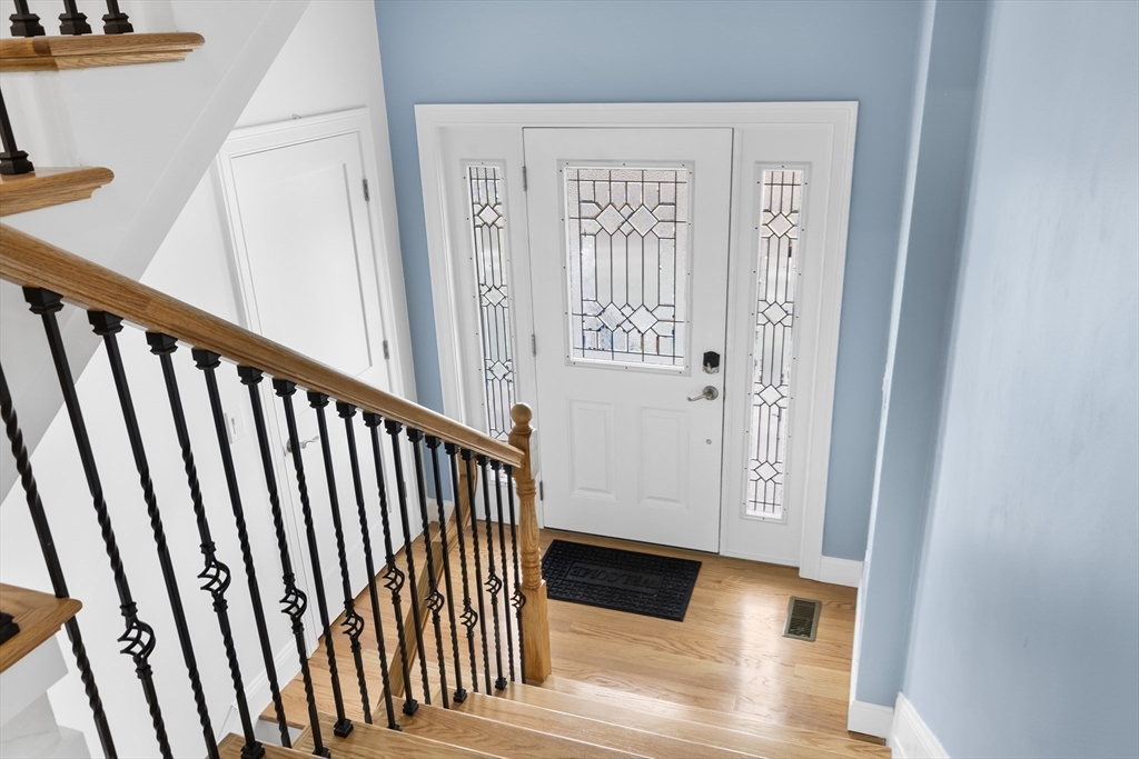 24 Marion Street Walpole, MA 02081 - Photo 10 of 41