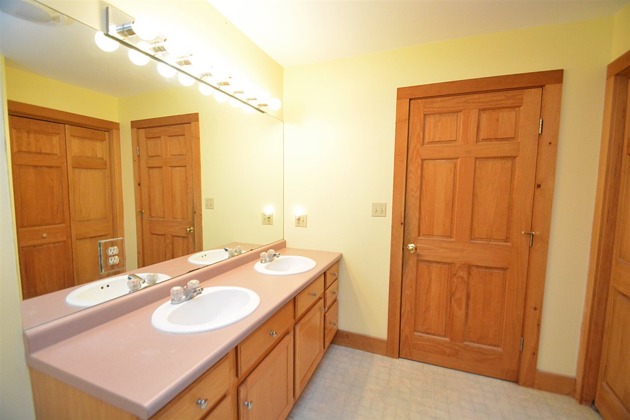 279 Lee Hook Road Lee, NH 03861 - Photo 11 of 38