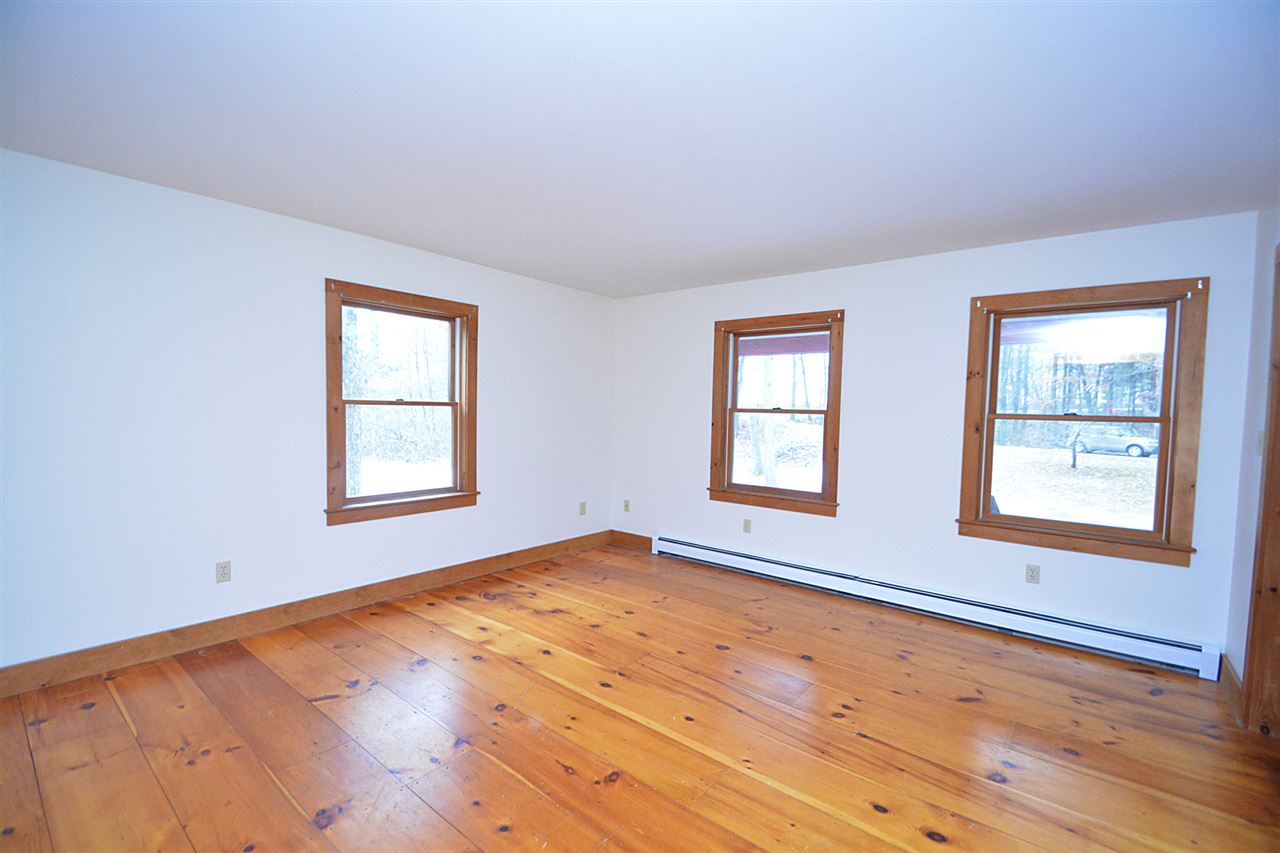 279 Lee Hook Road Lee, NH 03861 - Photo 20 of 38